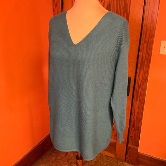 Ella Moss V-Neck Sweater | Ribbed Knit Long Sleeve Pullover - Picture 9 of 11